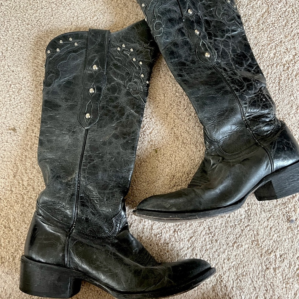 Johnny Ringo cowgirl boots.
